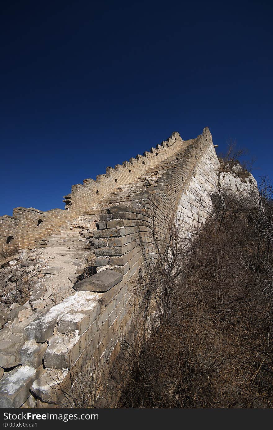 Dilapidated,the Great Wall,blue sky,tree,mountain. Dilapidated,the Great Wall,blue sky,tree,mountain