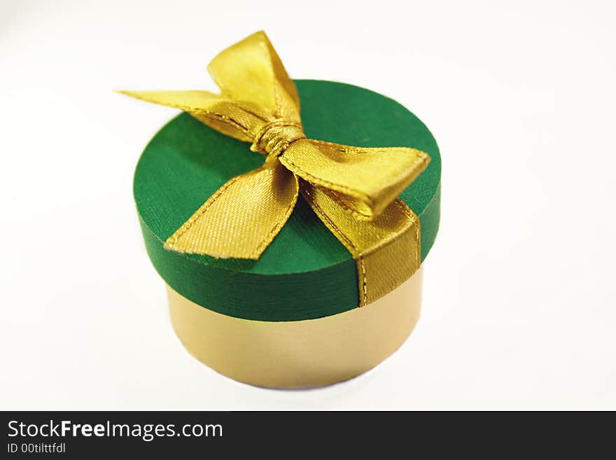 the gift (gold and green)