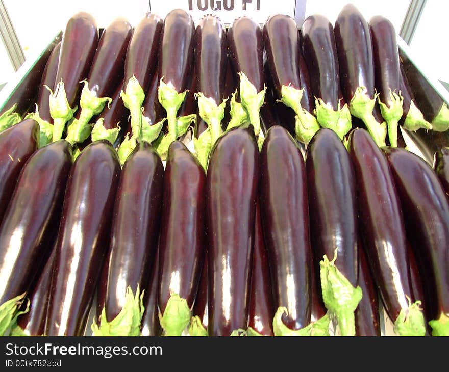 Aubergine