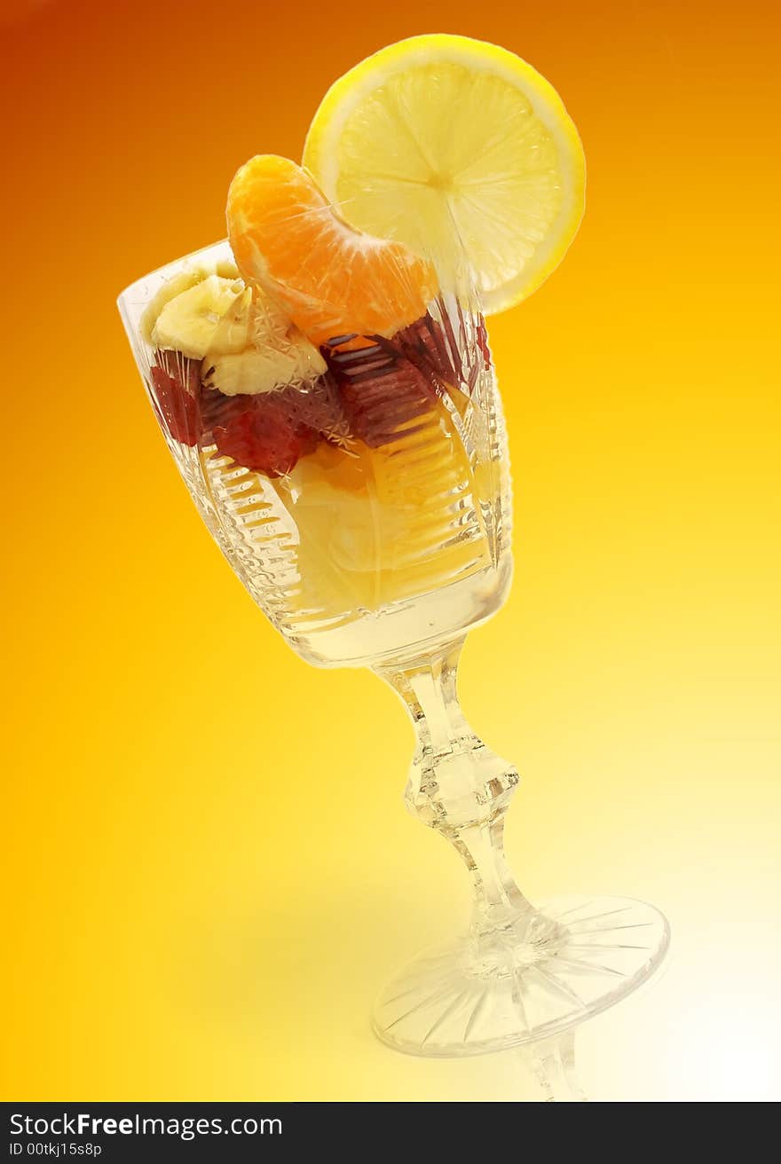 Fruits salad in the cup