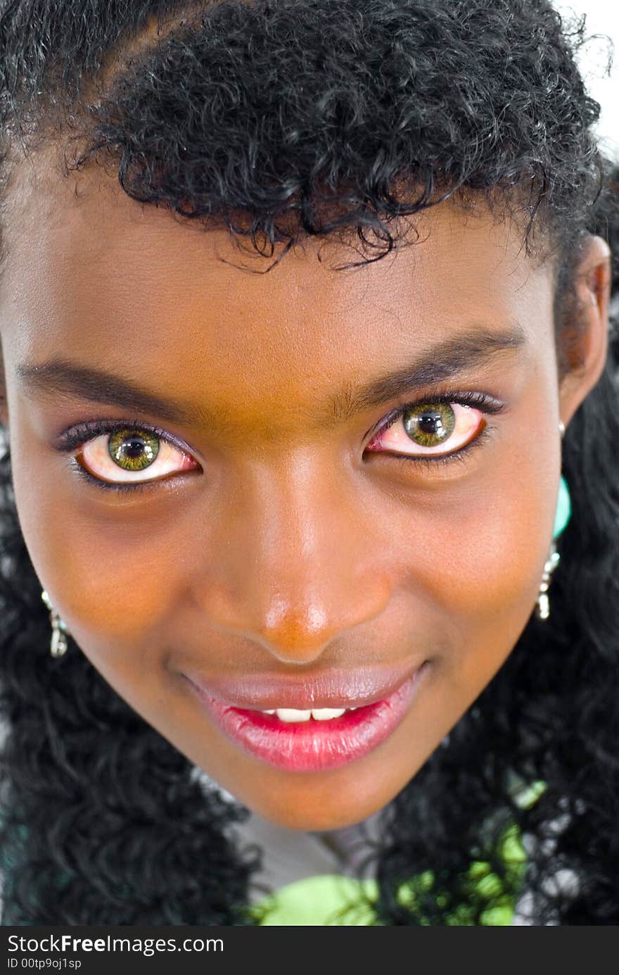 Glamour young african woman smiling for portrait