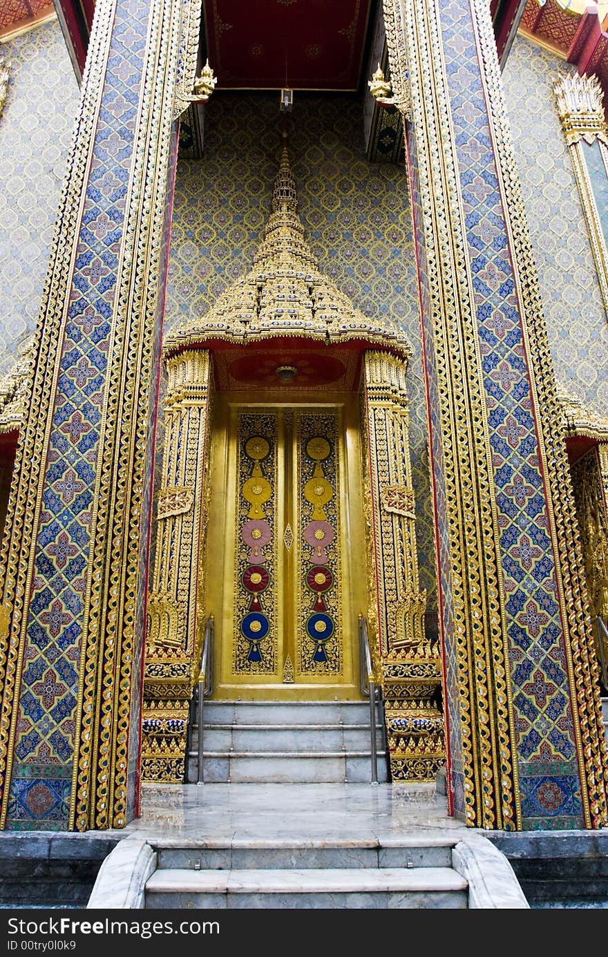 The front door of a golden buddhist temple