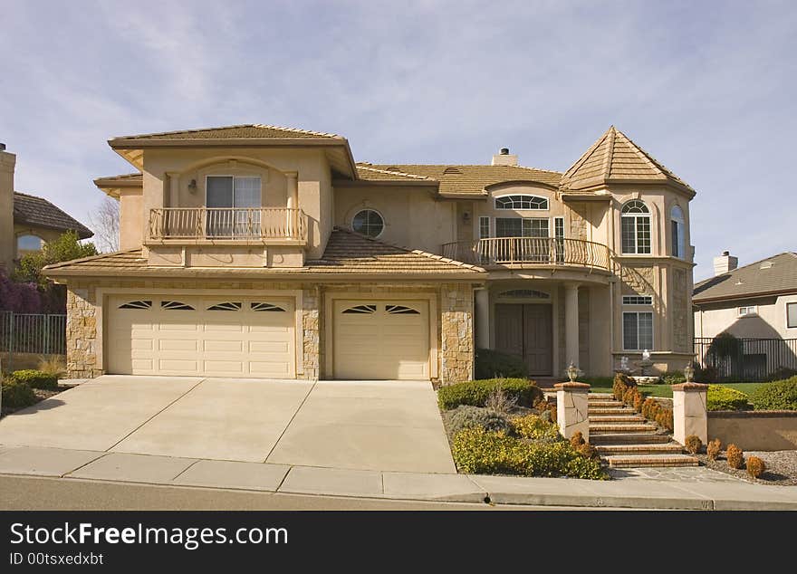 Romeo & Juliet home with balconies in Northern California