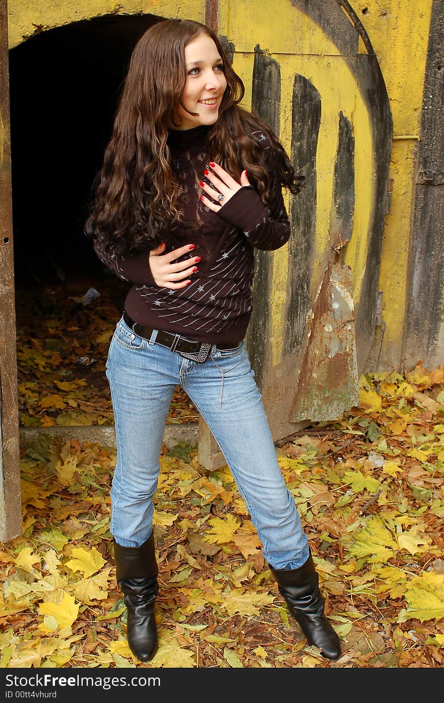 Teenage girl near the tunnel