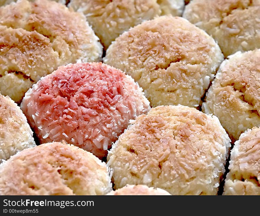 Close up of chip cookies in a baking tin