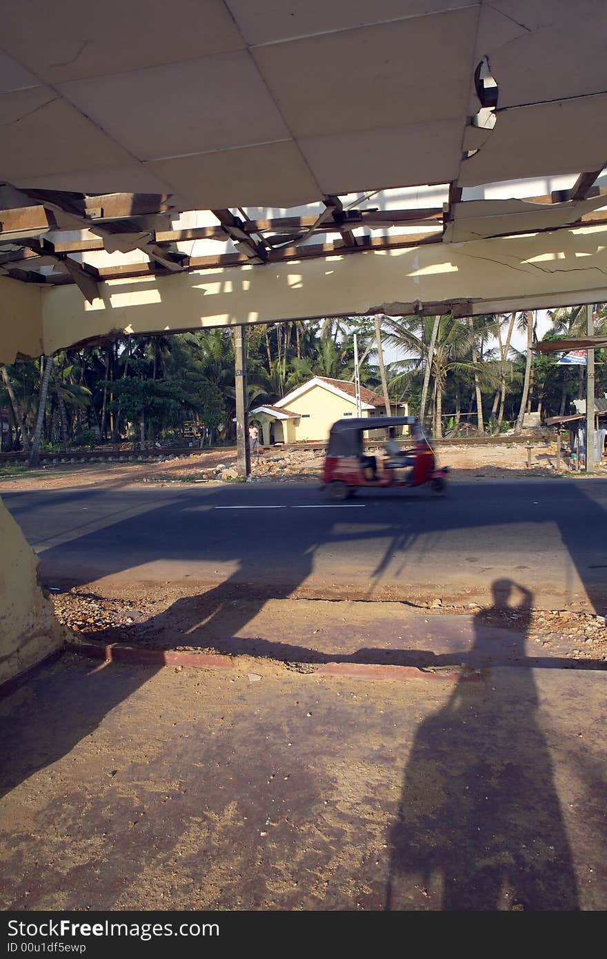 Tsunami damages in Sri Lanka in 2004