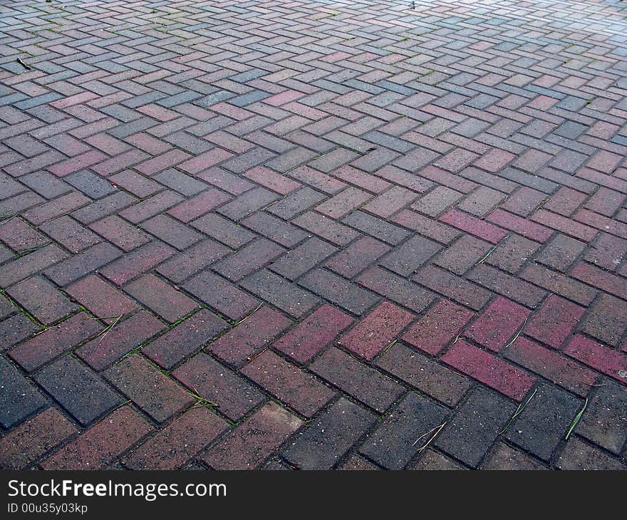 Herringbone pattern pavement