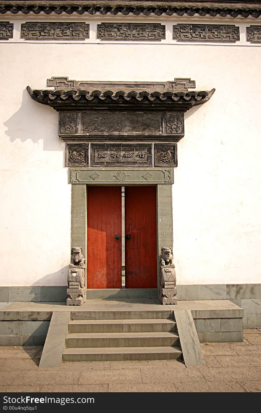 This is a door, inChina,andi t is special