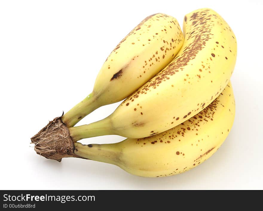 Bunch of bananas that are getting overly ripe. Bunch of bananas that are getting overly ripe