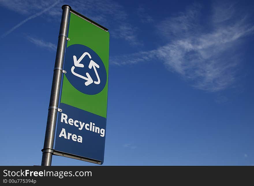 Recycling area sign