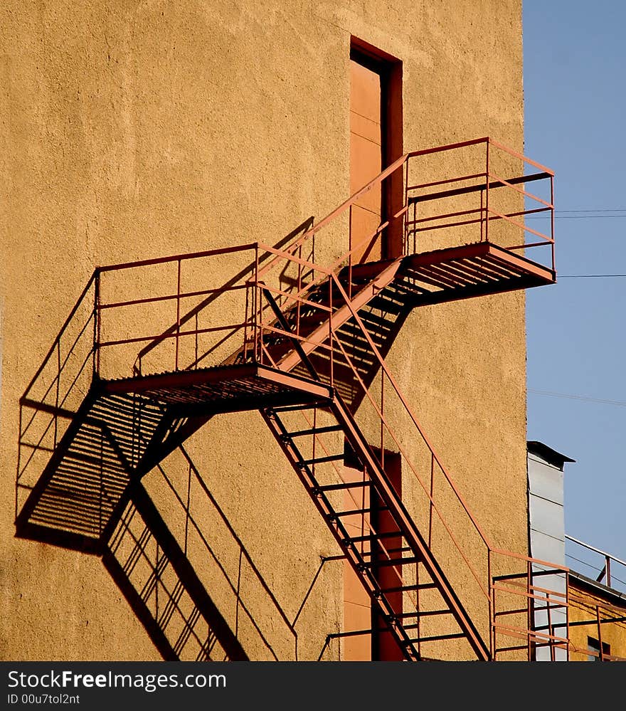 Backstairs in  the centre  of the city