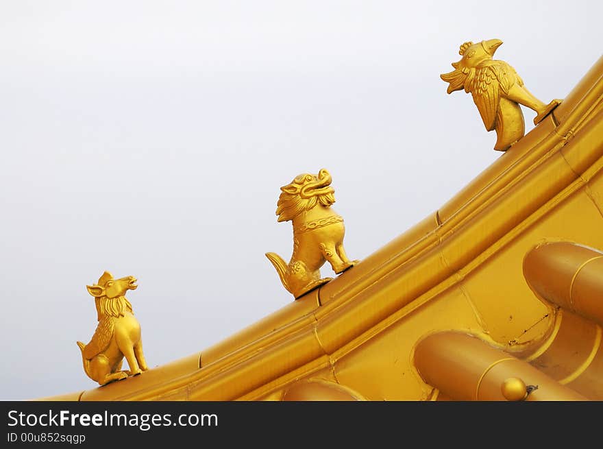 An ornamental ridge, as on top of chinese traditional building wall or roof. An ornamental ridge, as on top of chinese traditional building wall or roof.