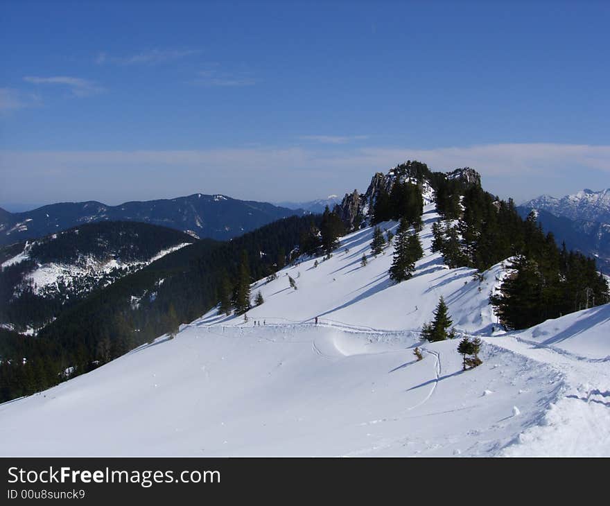 A beautiful way to hike. A beautiful way to hike