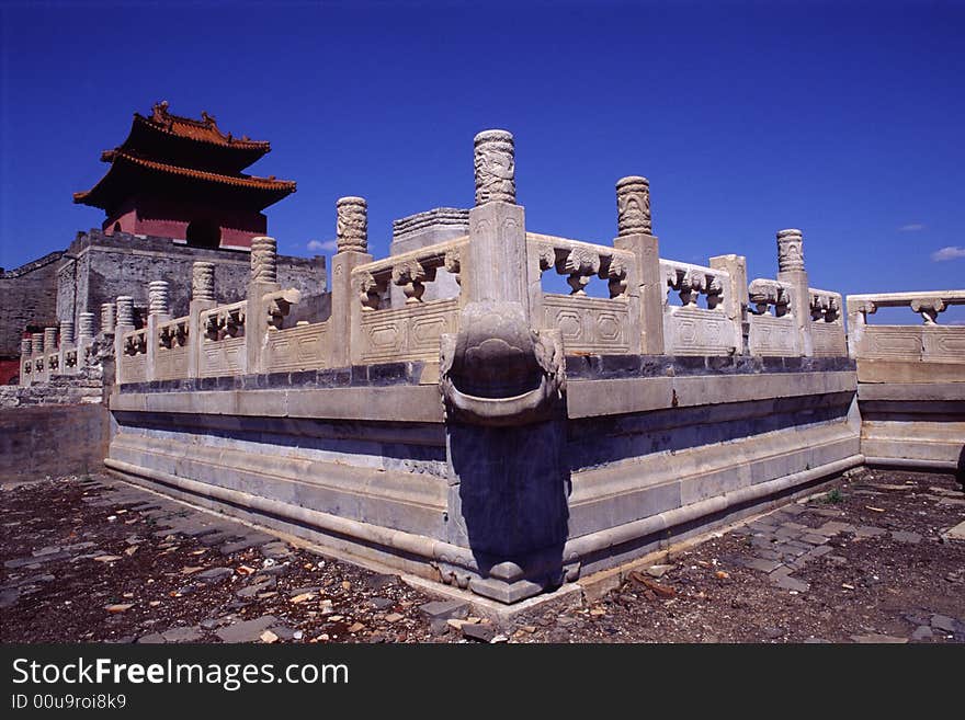 Dragon design of a stone railing in front of the soul tower of empress dowager xiaozhuang, the qing west tombs, china. Dragon design of a stone railing in front of the soul tower of empress dowager xiaozhuang, the qing west tombs, china.