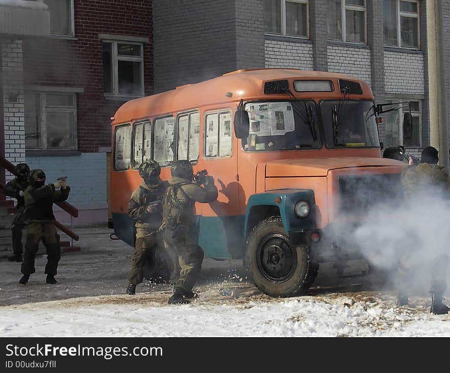 Clearing of hostages