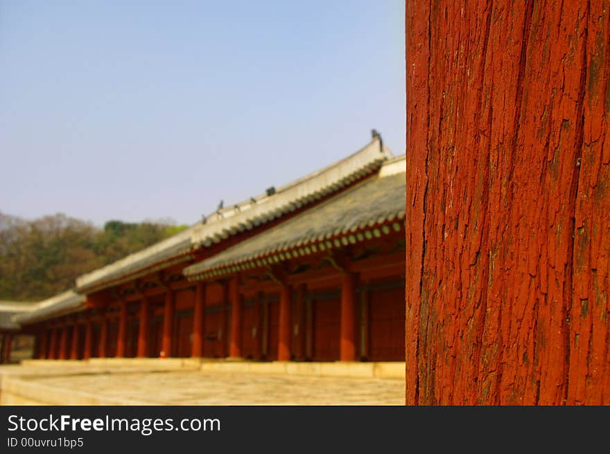 Korean traditional architecture, red wood structure