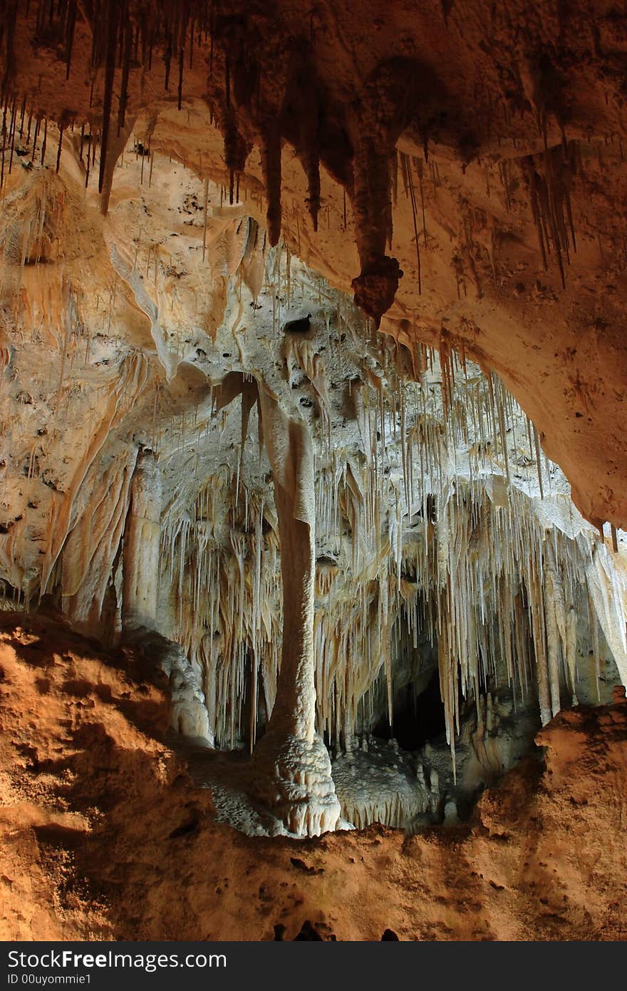 Painted Grotto along the Big Room Tour - Carlsbad Caverns National Park