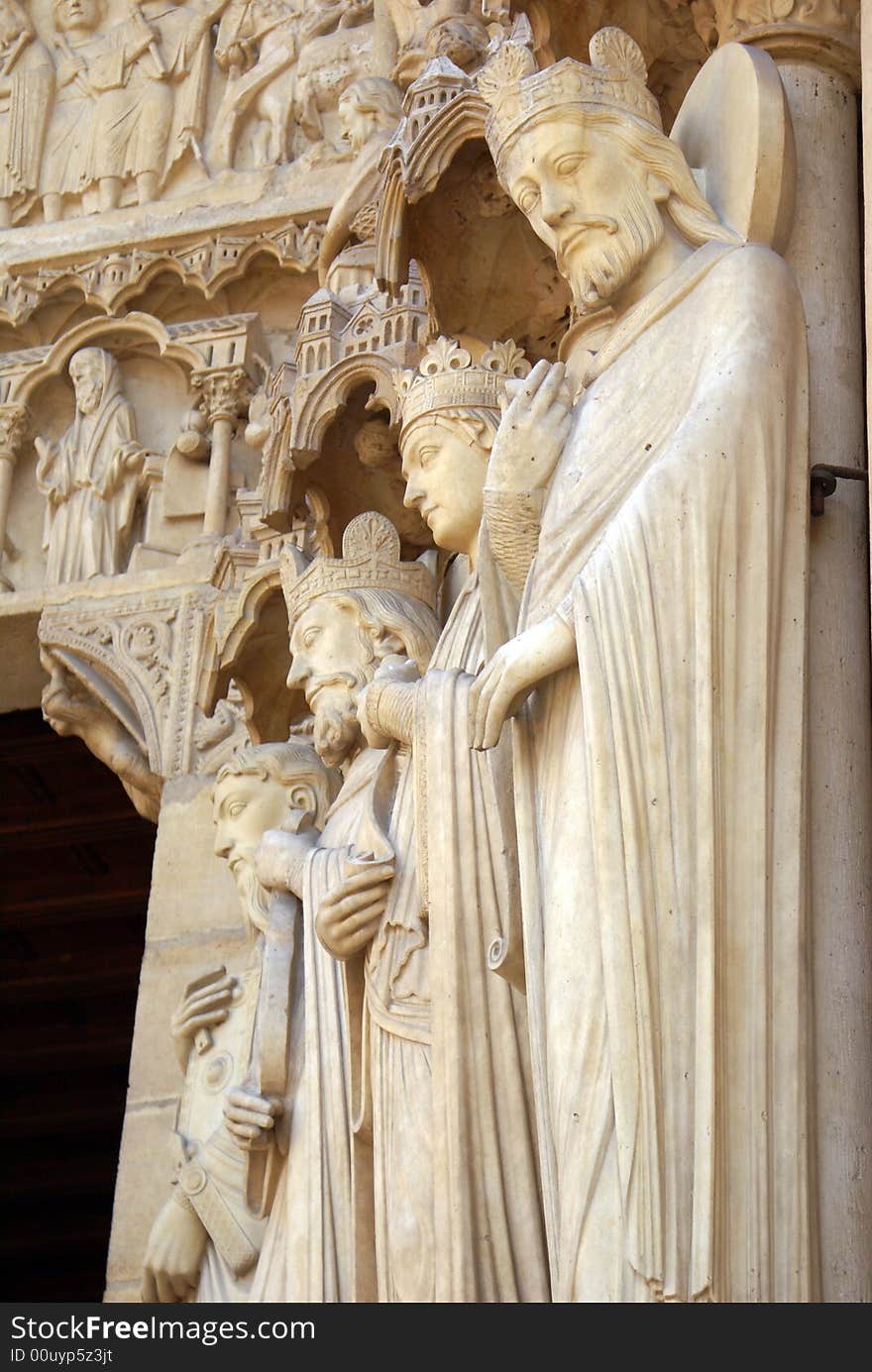 Sculptures on the Notre Dame de Paris