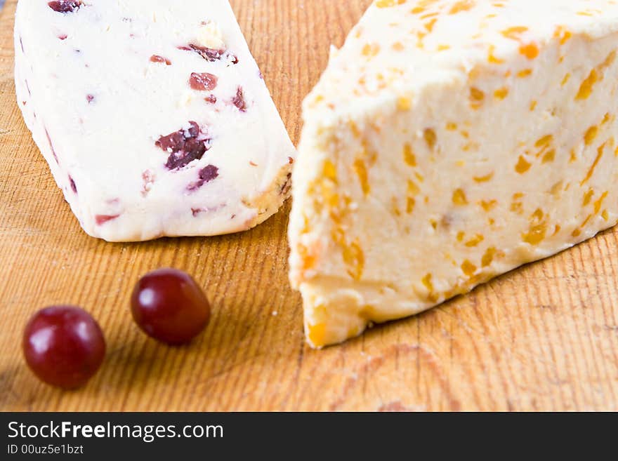 Apricot and cranberry stilton with grapes