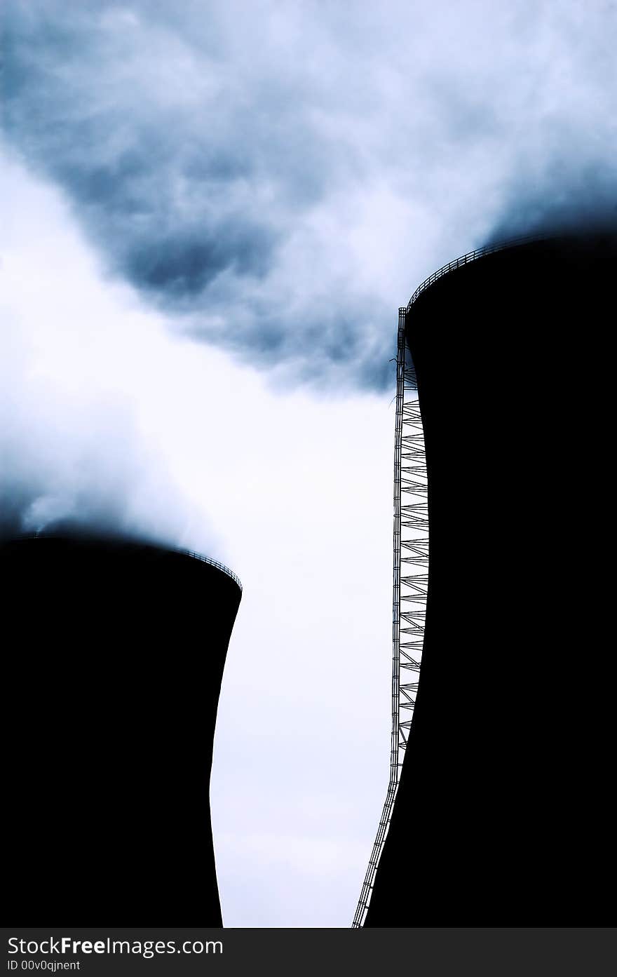 Chimneys of power station,homochromy