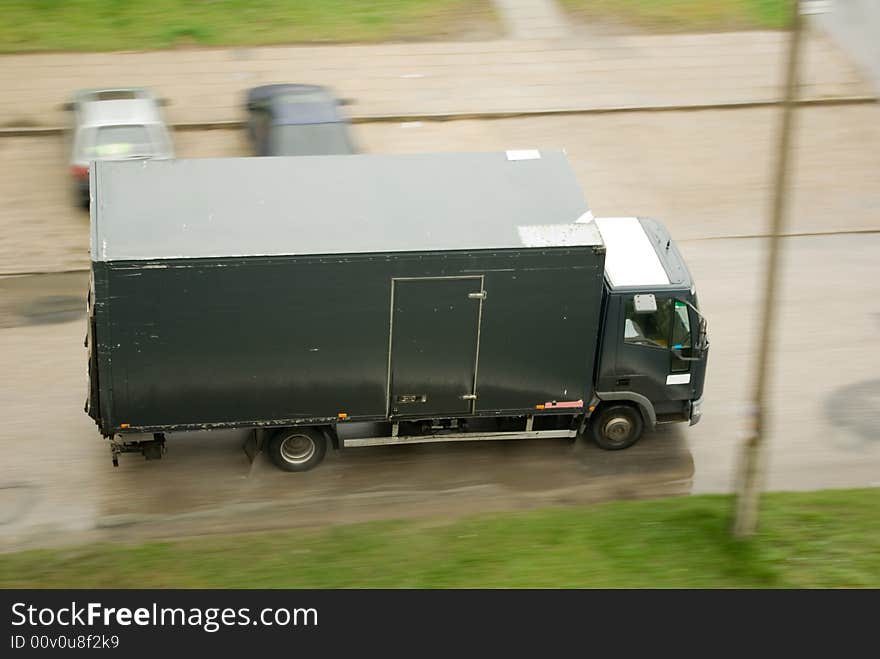 Drive lorry during rain