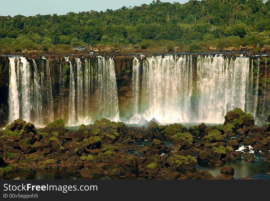 Falls and rainbow