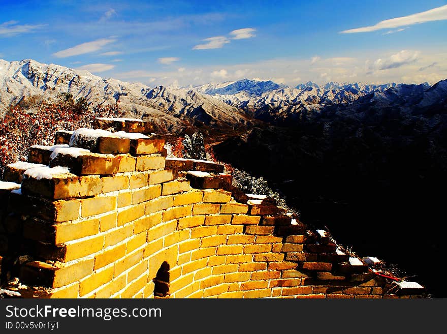 Golden Great Wall