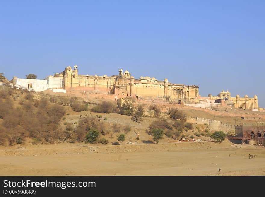 India, Jaipur; the outer city wall