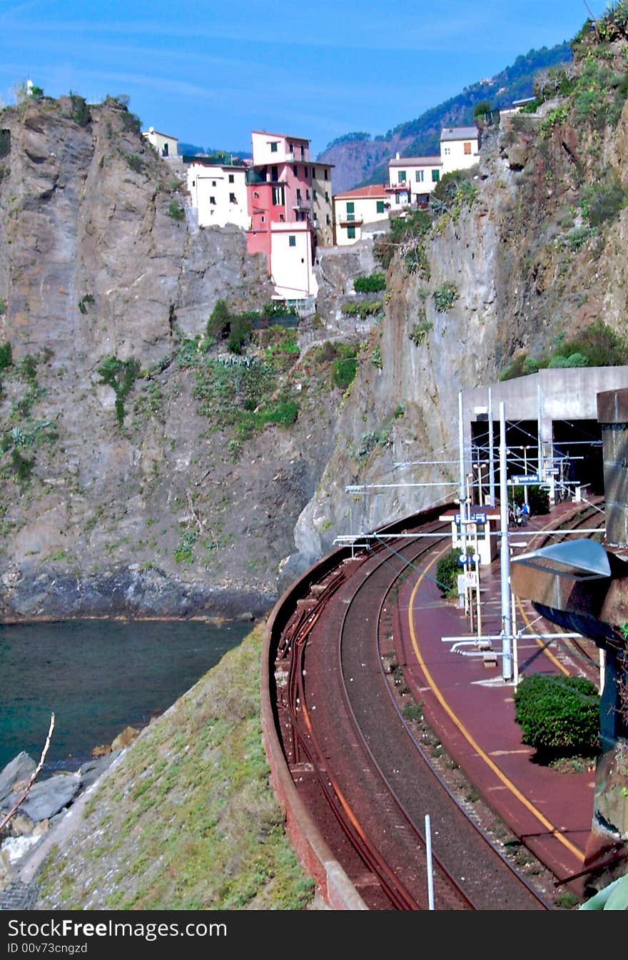 Manarola,Train Station