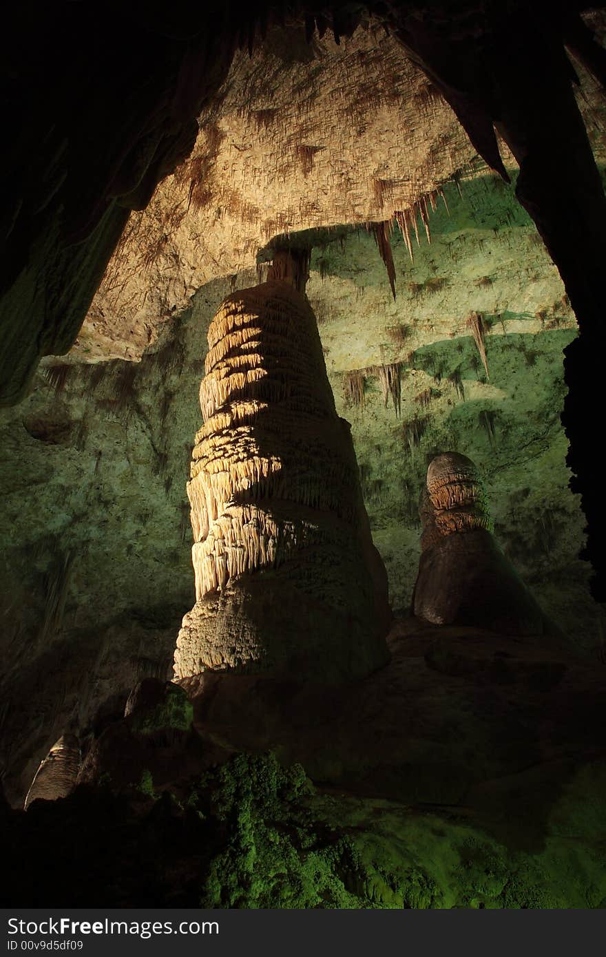 Hall of Giants - The Big Room Tour - Carlsbad Caverns National Park