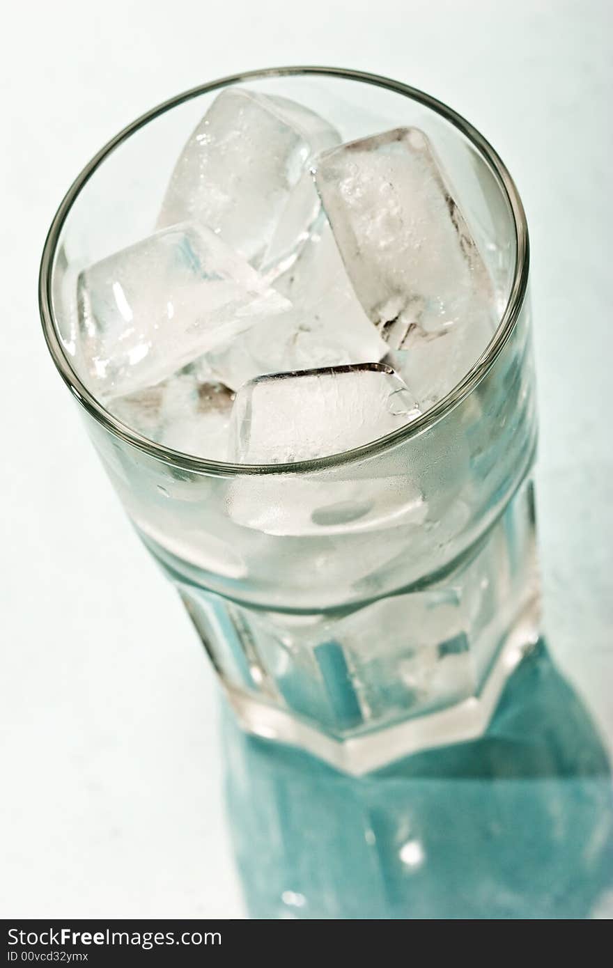 Ice for cocktail