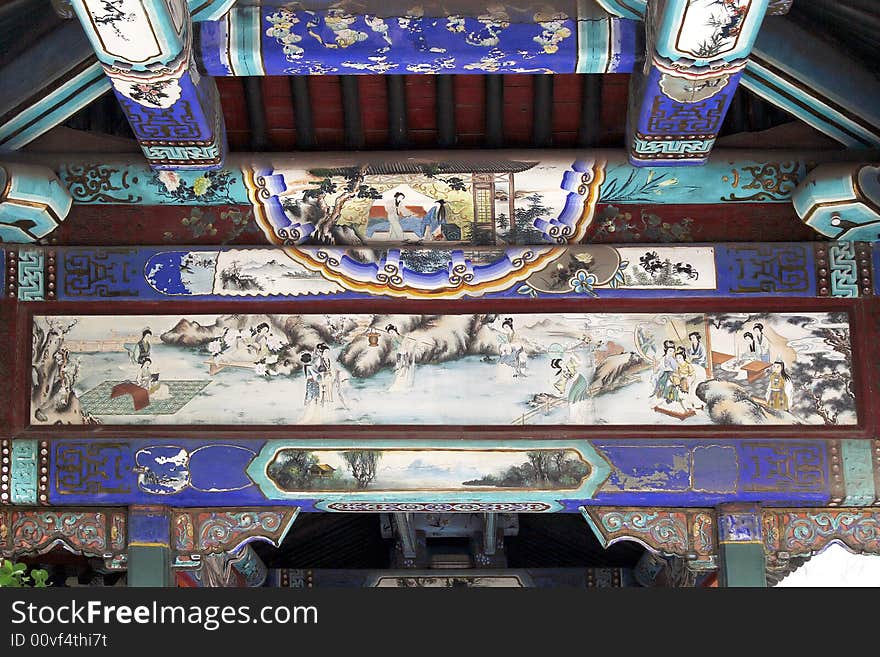 The exquisite decorative painting on the ancient long corridor of China, has had a history of several hundred years already. The exquisite decorative painting on the ancient long corridor of China, has had a history of several hundred years already.