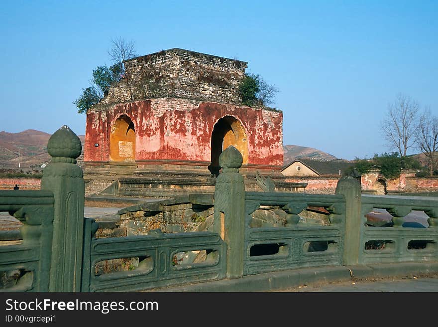 These are 12 stone-tablet pavilions around Wudang mountains. These are 12 stone-tablet pavilions around Wudang mountains.