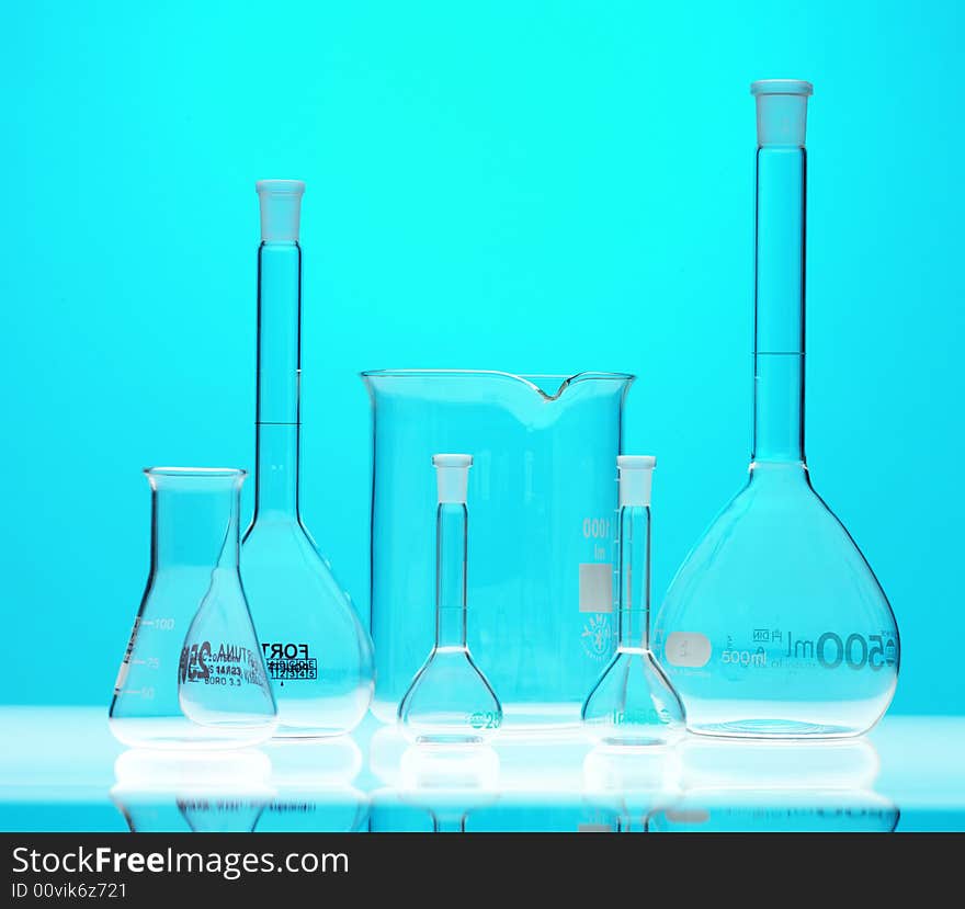 Chemical Equipment for samples analyses