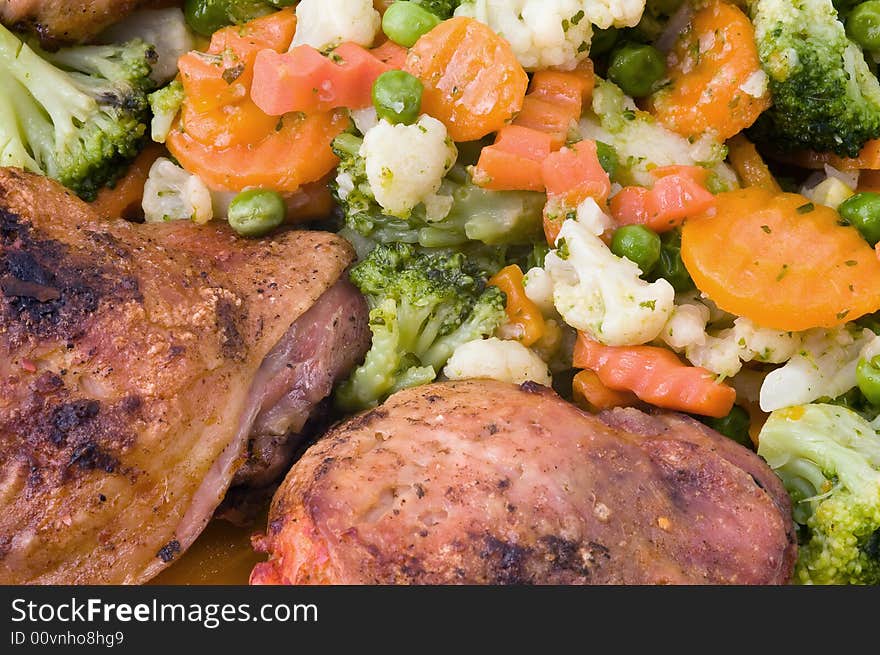 Fried chicken with steamed vegetables