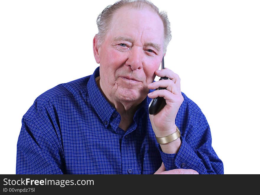 Elderly man using cell phone,talking on cell phne