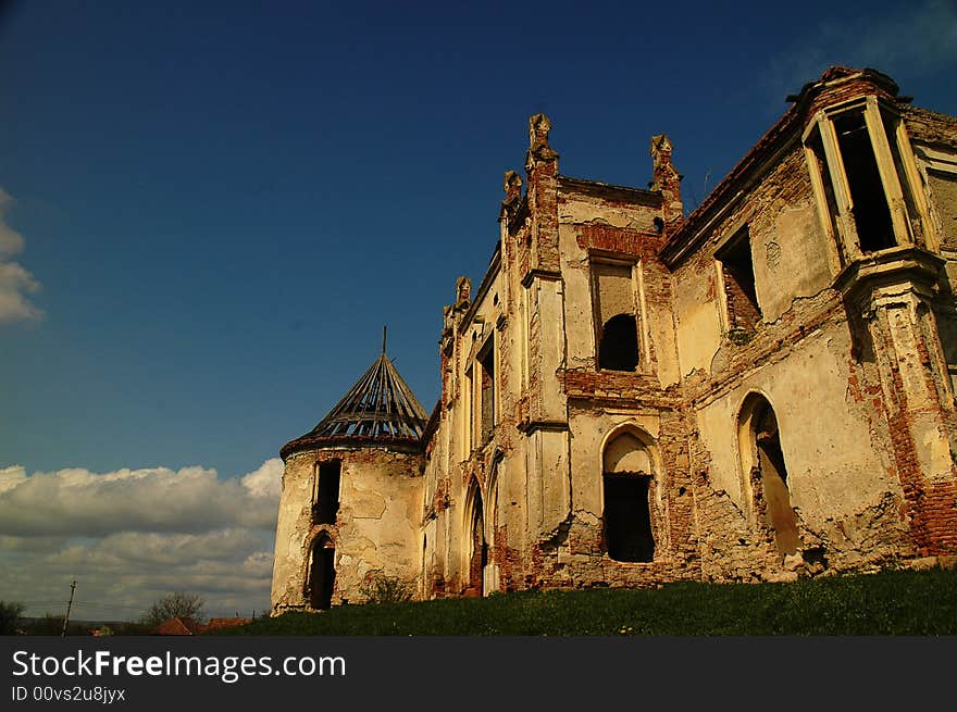 Castle located in Bontida, Romania. Castle located in Bontida, Romania