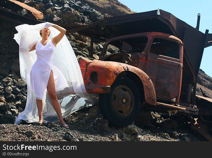 Bride, car  or...