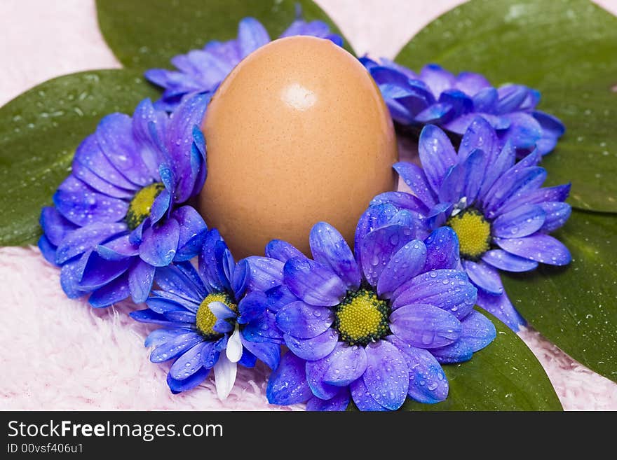 Easter egg with blue flowers