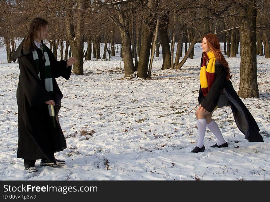 Winter morning: students in the park. Winter morning: students in the park