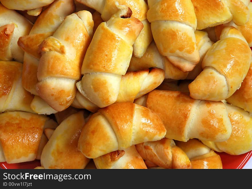 Appetizing rolled batch