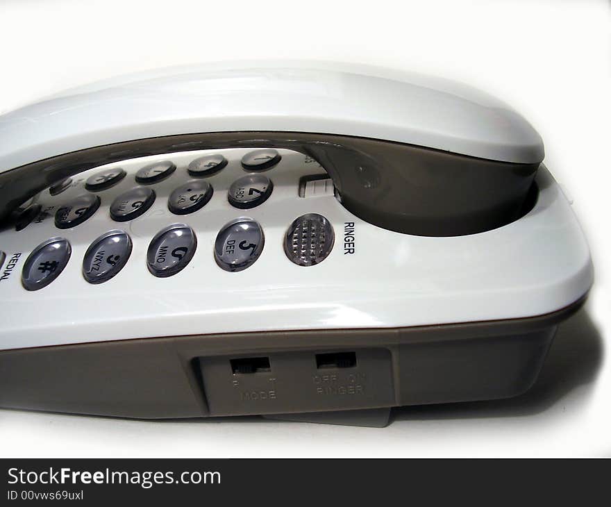 The telephone device with electronic system for a set of number