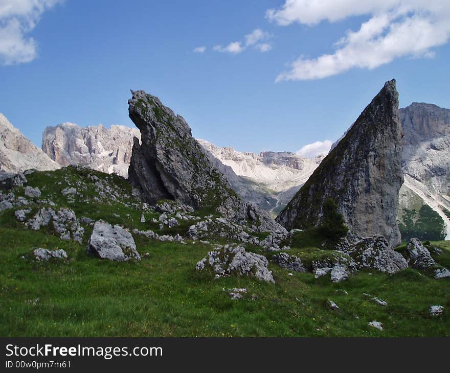 A beautifull shot of the Pera Longia rock of Puez-Odle Park. A beautifull shot of the Pera Longia rock of Puez-Odle Park