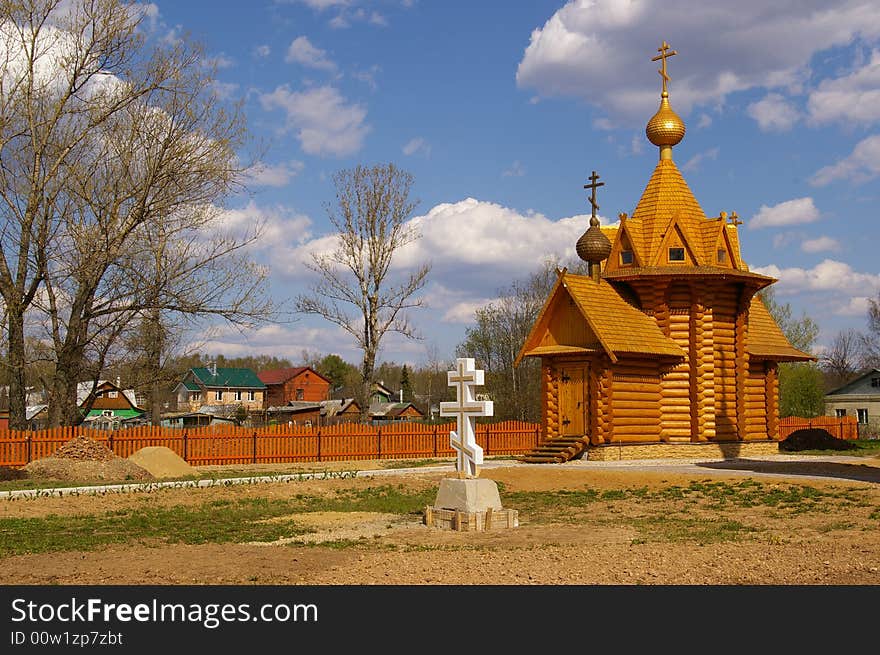 New russian wooden church