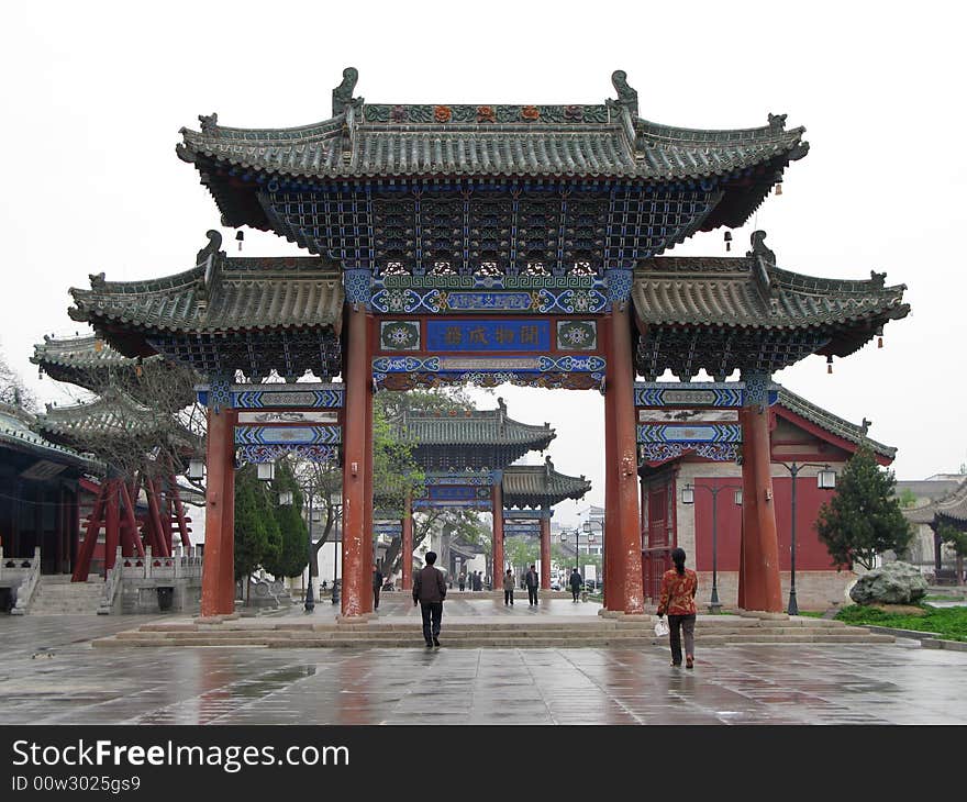 Chinese memorial arch