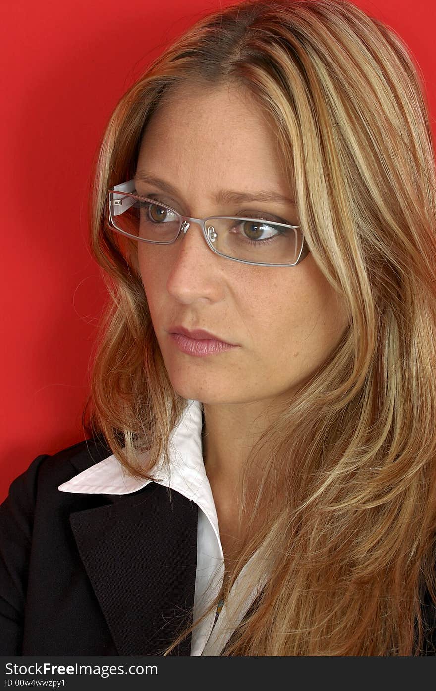 Business woman wear glasses and looking away