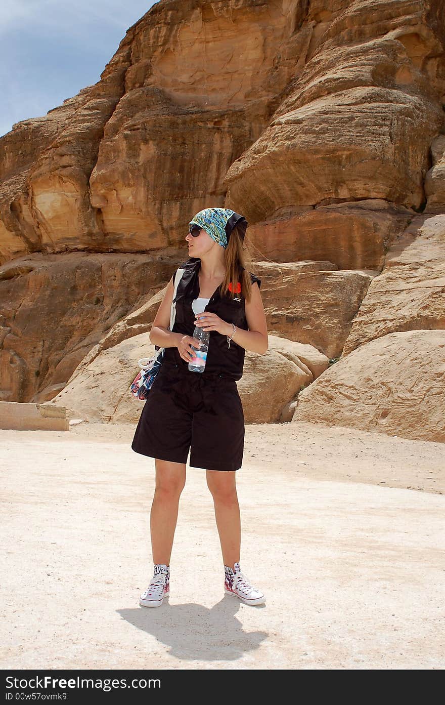 The girl the tourist at excursion in Jordan