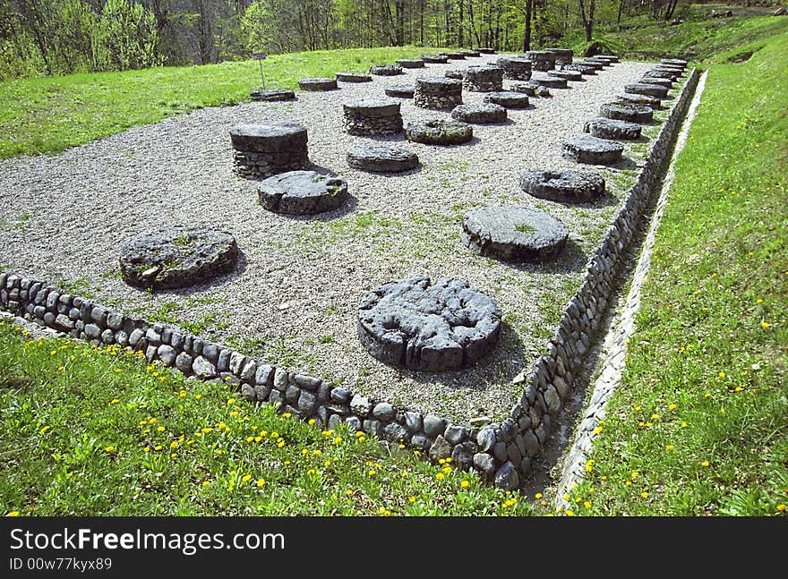 Situated at 1200m altitude, Sarmizegetusa was the strategical centre of the dacian defensive system in Orastiei Mountains. The fortress included a sacred area and several sanctuaries, as the Limestone Big Sanctuary. Situated at 1200m altitude, Sarmizegetusa was the strategical centre of the dacian defensive system in Orastiei Mountains. The fortress included a sacred area and several sanctuaries, as the Limestone Big Sanctuary