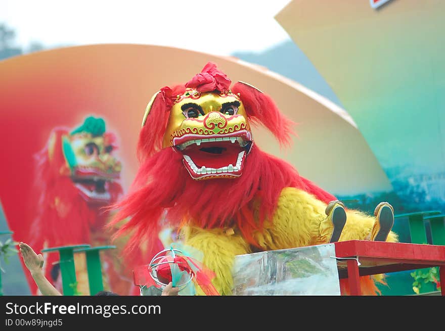 The lion dance express joy and happiness. The lion dance express joy and happiness