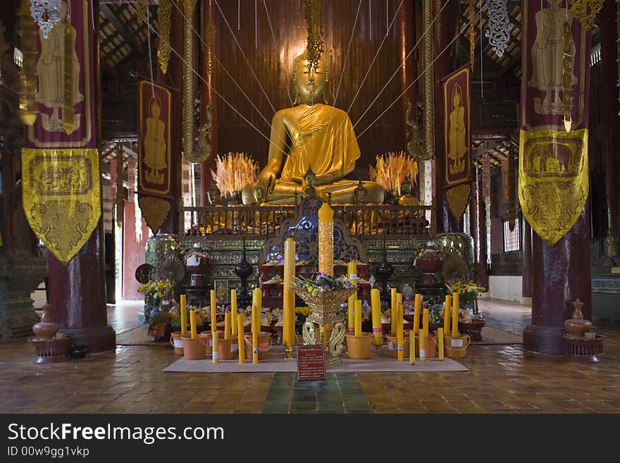 Wat Chedi Luang, Indoor, Temple In Thailand